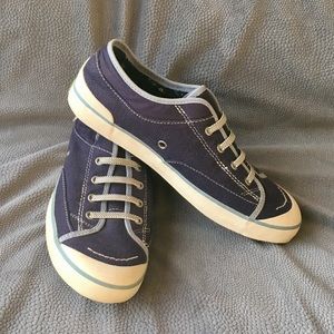 NWOT Simple Blue Slip-on Sneakers